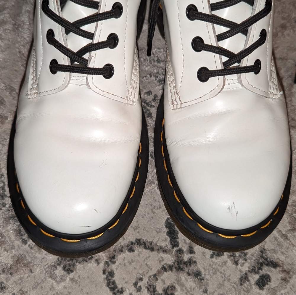 Dr. Martens 1460 White Smooth Leather Women's Lace Up Boots - Picture 2 of 8